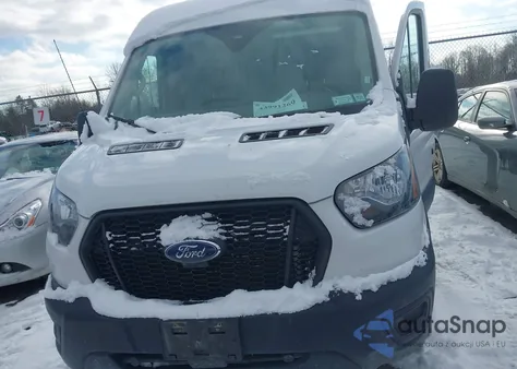 2023 Ford Transit-250 z USA, uszkodzony, nr VIN 1FTBR2C84PKB38411